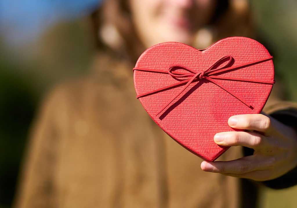 milestone-anniversary-gift-ideas