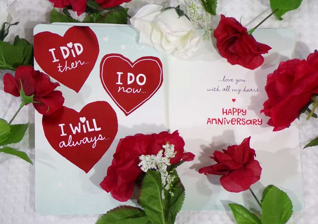 anniversary-gift-ideas-by-recipient
