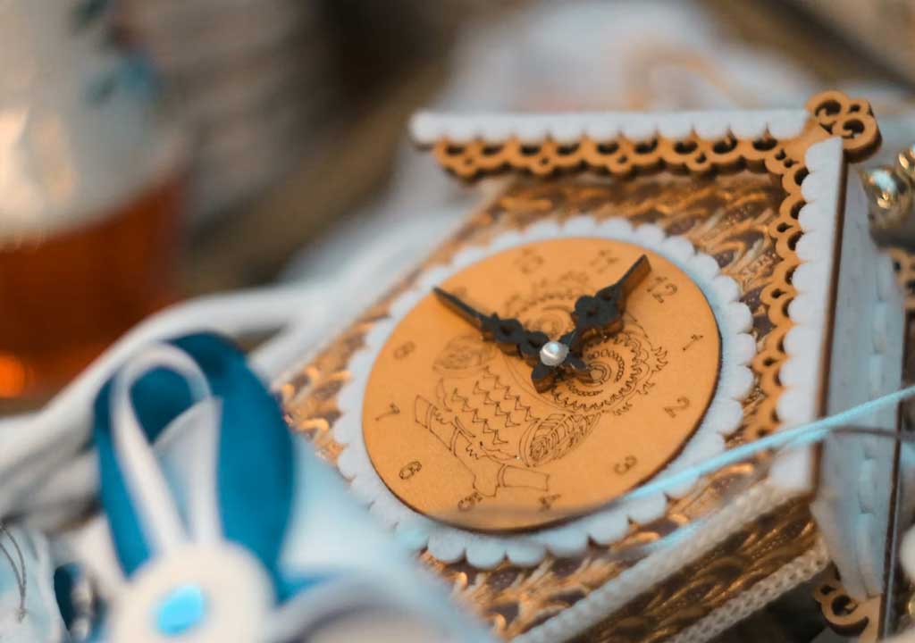 Eco-Chic Celebrations: Sustainable Modern Anniversary Gift Ideas