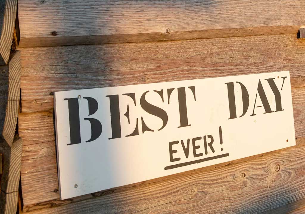 Modern Anniversary Gift Ideas: Thoughtful Keepsakes for Every Year