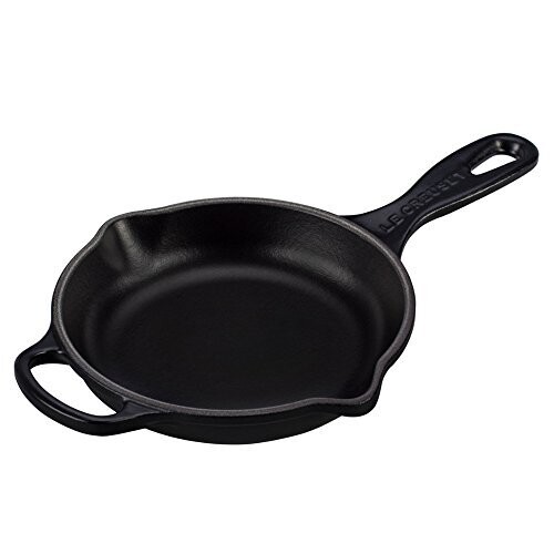 Le Creuset Enameled Cast Iron Signature Iron...